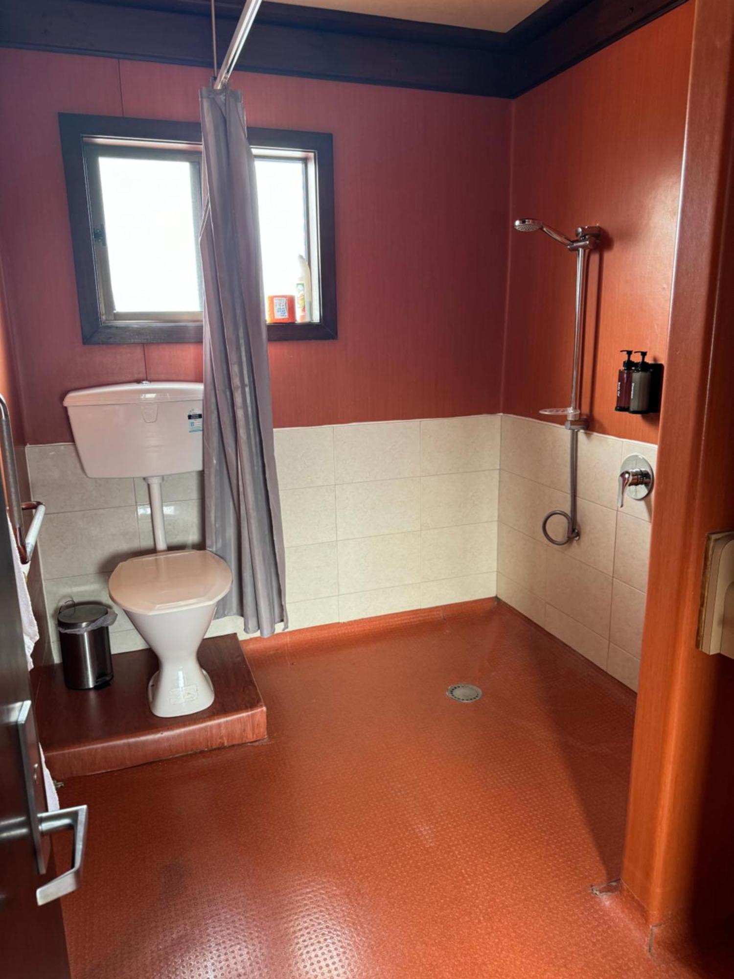Tokaanu Hotel Εξωτερικό φωτογραφία